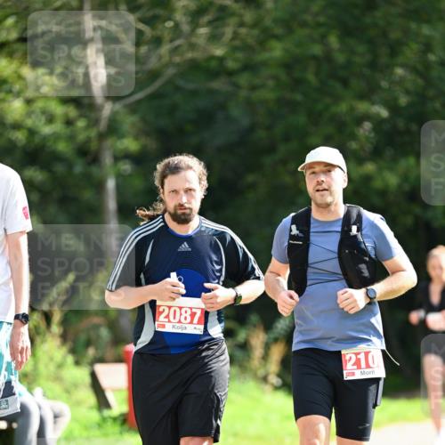 27.09.2026 - 35. Volkslauf durch das schöne Alstertal Dr. Thomas Lammeyer http://msf.ph/oto/10582145 27.09.2026 12:32:58 Laufen 2087, 210 meine-sportfotos.de