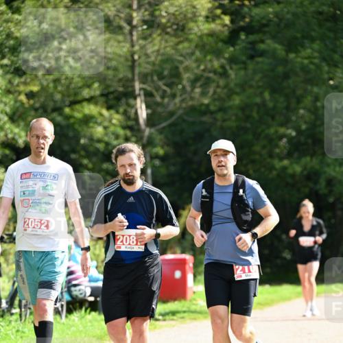 27.09.2026 - 35. Volkslauf durch das schöne Alstertal Dr. Thomas Lammeyer http://msf.ph/oto/10582148 27.09.2026 12:32:59 Laufen 2009, 2052, 208, 210 meine-sportfotos.de
