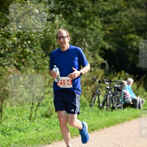 27.09.2026 - 35. Volkslauf durch das schöne Alstertal Dr. Thomas Lammeyer http://msf.ph/oto/10582184 27.09.2026 12:33:09 Laufen 2194 meine-sportfotos.de