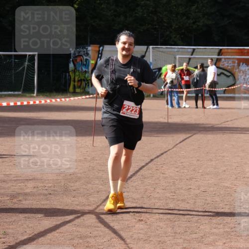 27.09.2026 - 35. Volkslauf durch das schöne Alstertal Strokosch-Dieckow http://msf.ph/oto/10582209 27.09.2026 13:12:24 Ziel 2223 meine-sportfotos.de