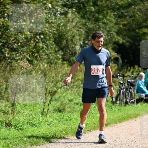 27.09.2026 - 35. Volkslauf durch das schöne Alstertal Dr. Thomas Lammeyer http://msf.ph/oto/10582213 27.09.2026 12:33:26 Laufen 2079 meine-sportfotos.de