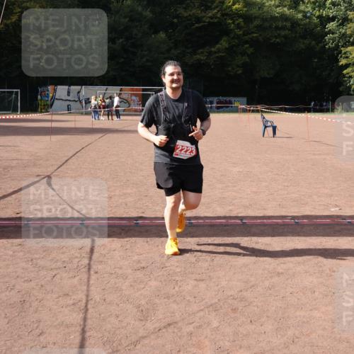 27.09.2026 - 35. Volkslauf durch das schöne Alstertal Strokosch-Dieckow http://msf.ph/oto/10582242 27.09.2026 13:12:26 Ziel 2223 meine-sportfotos.de