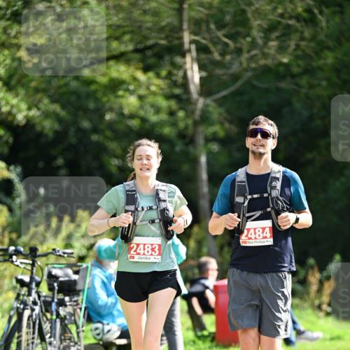 27.09.2026 - 35. Volkslauf durch das schöne Alstertal Dr. Thomas Lammeyer http://msf.ph/oto/10582263 27.09.2026 12:34:06 Laufen 2483, 2484 meine-sportfotos.de