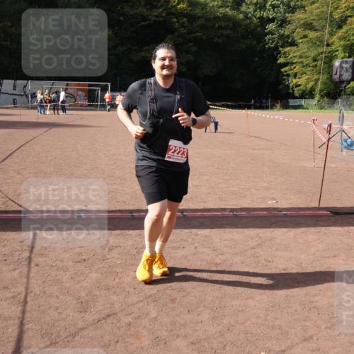 27.09.2026 - 35. Volkslauf durch das schöne Alstertal Strokosch-Dieckow http://msf.ph/oto/10582278 27.09.2026 13:12:27 Ziel 2223 meine-sportfotos.de
