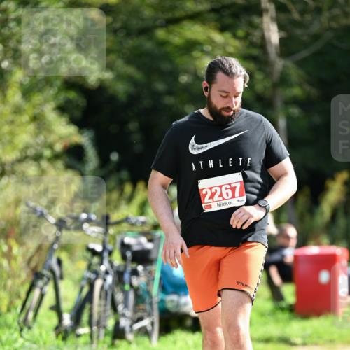 27.09.2026 - 35. Volkslauf durch das schöne Alstertal Dr. Thomas Lammeyer http://msf.ph/oto/10582311 27.09.2026 12:34:25 Laufen 2267 meine-sportfotos.de