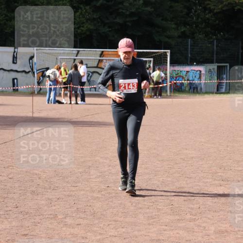 27.09.2026 - 35. Volkslauf durch das schöne Alstertal Strokosch-Dieckow http://msf.ph/oto/10582319 27.09.2026 13:14:23 Ziel 2143 meine-sportfotos.de