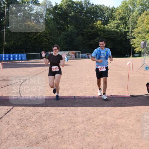 27.09.2026 - 35. Volkslauf durch das schöne Alstertal Strokosch-Dieckow http://msf.ph/oto/10582399 27.09.2026 13:28:10 Ziel 2134, 2135 meine-sportfotos.de