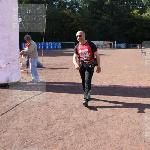 27.09.2026 - 35. Volkslauf durch das schöne Alstertal Strokosch-Dieckow http://msf.ph/oto/10582429 27.09.2026 13:29:39 Ziel 2009 meine-sportfotos.de