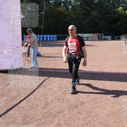 27.09.2026 - 35. Volkslauf durch das schöne Alstertal Strokosch-Dieckow http://msf.ph/oto/10582432 27.09.2026 13:29:39 Ziel 2009 meine-sportfotos.de