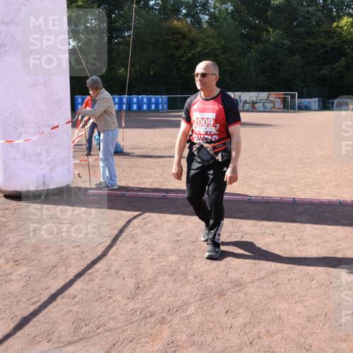 27.09.2026 - 35. Volkslauf durch das schöne Alstertal Strokosch-Dieckow http://msf.ph/oto/10582434 27.09.2026 13:29:40 Ziel 2009 meine-sportfotos.de