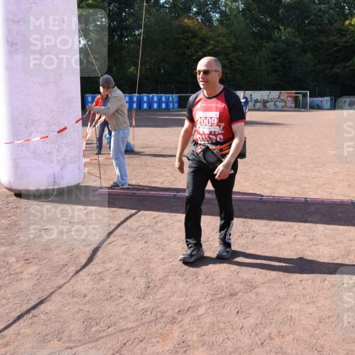 27.09.2026 - 35. Volkslauf durch das schöne Alstertal Strokosch-Dieckow http://msf.ph/oto/10582436 27.09.2026 13:29:40 Ziel 2009 meine-sportfotos.de