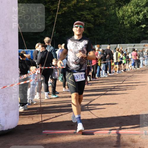 27.09.2026 - 35. Volkslauf durch das schöne Alstertal Strokosch-Dieckow http://msf.ph/oto/10582491 27.09.2026 11:18:02 Ziel 3384 meine-sportfotos.de