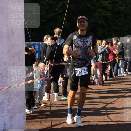27.09.2026 - 35. Volkslauf durch das schöne Alstertal Strokosch-Dieckow http://msf.ph/oto/10582498 27.09.2026 11:18:01 Ziel 3384 meine-sportfotos.de