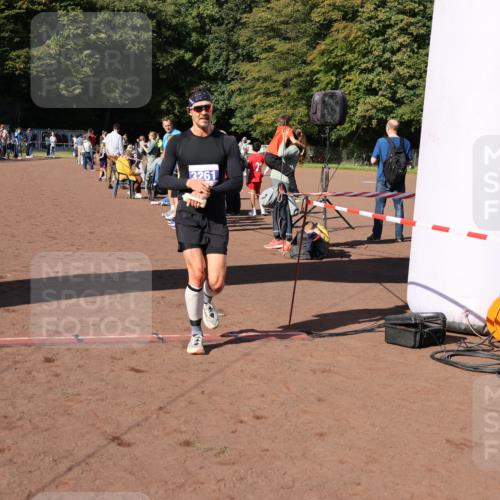 27.09.2026 - 35. Volkslauf durch das schöne Alstertal Strokosch-Dieckow http://msf.ph/oto/10582614 27.09.2026 11:15:39 Ziel 3261 meine-sportfotos.de