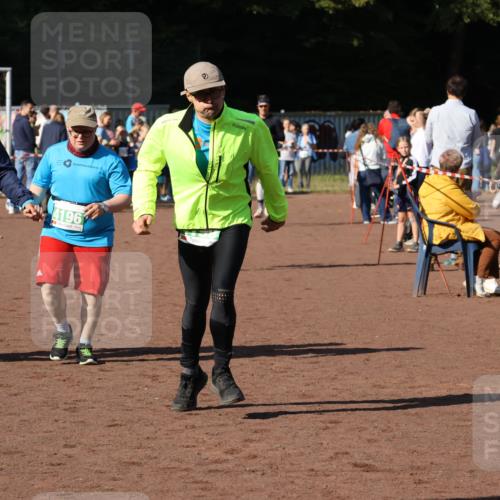 27.09.2026 - 35. Volkslauf durch das schöne Alstertal Strokosch-Dieckow http://msf.ph/oto/10582631 27.09.2026 11:15:29 Ziel 3231, 3261, 4190, 4196, 4197 meine-sportfotos.de