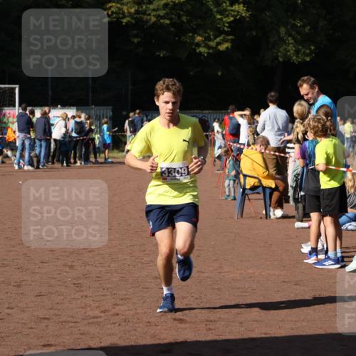 27.09.2026 - 35. Volkslauf durch das schöne Alstertal Strokosch-Dieckow http://msf.ph/oto/10582648 27.09.2026 11:14:58 Ziel 3309 meine-sportfotos.de
