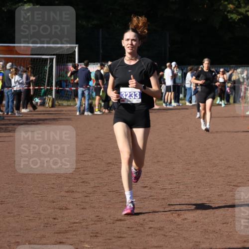 27.09.2026 - 35. Volkslauf durch das schöne Alstertal Strokosch-Dieckow http://msf.ph/oto/10582902 27.09.2026 11:27:25 Ziel 3128, 3233 meine-sportfotos.de