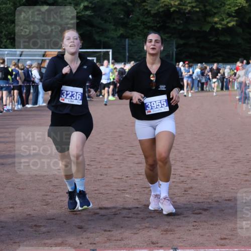 27.09.2026 - 35. Volkslauf durch das schöne Alstertal Strokosch-Dieckow http://msf.ph/oto/10582995 27.09.2026 11:31:22 Ziel 1420, 3095, 3236, 3382, 3955 meine-sportfotos.de
