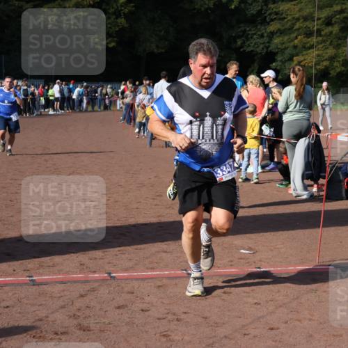 27.09.2026 - 35. Volkslauf durch das schöne Alstertal Strokosch-Dieckow http://msf.ph/oto/10583106 27.09.2026 11:30:06 Ziel 1414, 3142, 3329, 3347 meine-sportfotos.de