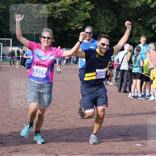 27.09.2026 - 35. Volkslauf durch das schöne Alstertal Strokosch-Dieckow http://msf.ph/oto/10583189 27.09.2026 11:29:35 Ziel 1413, 3061, 3210, 3281, 3328, 3990, 3992 meine-sportfotos.de