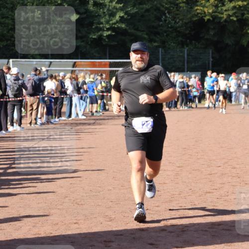 27.09.2026 - 35. Volkslauf durch das schöne Alstertal Strokosch-Dieckow http://msf.ph/oto/10583246 27.09.2026 11:29:15 Ziel 3371, 3422 meine-sportfotos.de