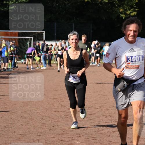 27.09.2026 - 35. Volkslauf durch das schöne Alstertal Strokosch-Dieckow http://msf.ph/oto/10583270 27.09.2026 11:29:01 Ziel 3145, 3190, 3401 meine-sportfotos.de