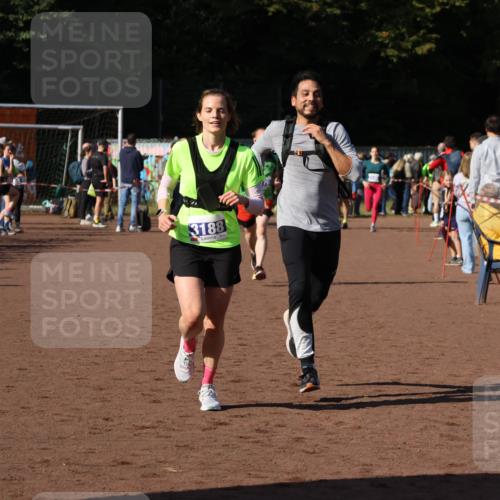 27.09.2026 - 35. Volkslauf durch das schöne Alstertal Strokosch-Dieckow http://msf.ph/oto/10583410 27.09.2026 11:26:12 Ziel 3188, 3379 meine-sportfotos.de