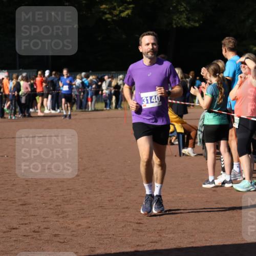 27.09.2026 - 35. Volkslauf durch das schöne Alstertal Strokosch-Dieckow http://msf.ph/oto/10583433 27.09.2026 11:25:54 Ziel 3094, 3140 meine-sportfotos.de
