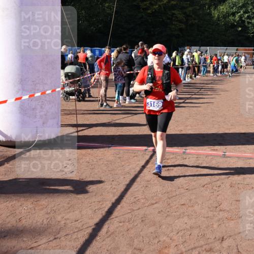 27.09.2026 - 35. Volkslauf durch das schöne Alstertal Strokosch-Dieckow http://msf.ph/oto/10583572 27.09.2026 11:43:39 Ziel 1463, 2414, 3169 meine-sportfotos.de