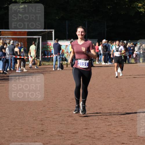 27.09.2026 - 35. Volkslauf durch das schöne Alstertal Strokosch-Dieckow http://msf.ph/oto/10583672 27.09.2026 11:23:41 Ziel 3151, 3973 meine-sportfotos.de