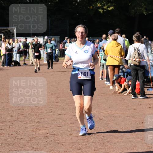 27.09.2026 - 35. Volkslauf durch das schöne Alstertal Strokosch-Dieckow http://msf.ph/oto/10583729 27.09.2026 11:43:03 Ziel 1460, 3018 meine-sportfotos.de