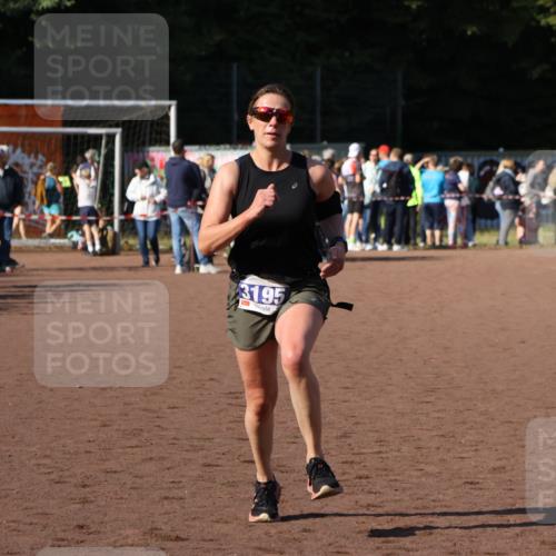 27.09.2026 - 35. Volkslauf durch das schöne Alstertal Strokosch-Dieckow http://msf.ph/oto/10583786 27.09.2026 11:22:35 Ziel 3195 meine-sportfotos.de