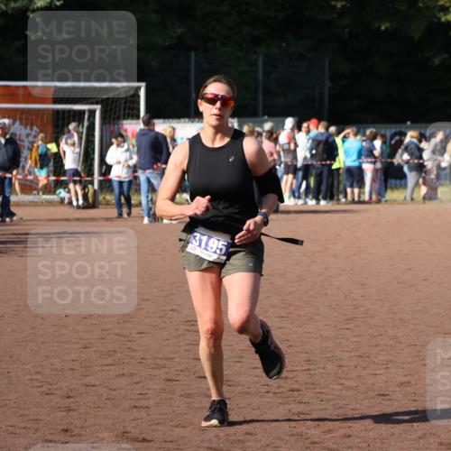 27.09.2026 - 35. Volkslauf durch das schöne Alstertal Strokosch-Dieckow http://msf.ph/oto/10583788 27.09.2026 11:22:35 Ziel 3195 meine-sportfotos.de