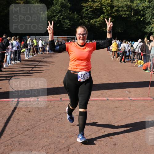 27.09.2026 - 35. Volkslauf durch das schöne Alstertal Strokosch-Dieckow http://msf.ph/oto/10583805 27.09.2026 11:42:43 Ziel 3098 meine-sportfotos.de