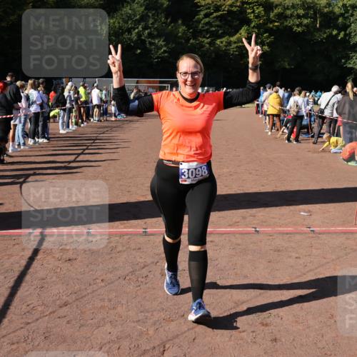 27.09.2026 - 35. Volkslauf durch das schöne Alstertal Strokosch-Dieckow http://msf.ph/oto/10583808 27.09.2026 11:42:43 Ziel 3098 meine-sportfotos.de