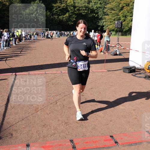 27.09.2026 - 35. Volkslauf durch das schöne Alstertal Strokosch-Dieckow http://msf.ph/oto/10583831 27.09.2026 11:42:30 Ziel 3419 meine-sportfotos.de