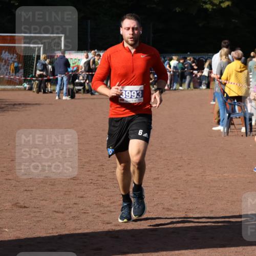 27.09.2026 - 35. Volkslauf durch das schöne Alstertal Strokosch-Dieckow http://msf.ph/oto/10583881 27.09.2026 11:21:35 Ziel 1403, 3993 meine-sportfotos.de