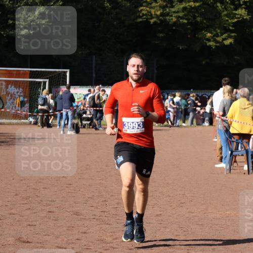 27.09.2026 - 35. Volkslauf durch das schöne Alstertal Strokosch-Dieckow http://msf.ph/oto/10583890 27.09.2026 11:21:35 Ziel 1403, 3993 meine-sportfotos.de