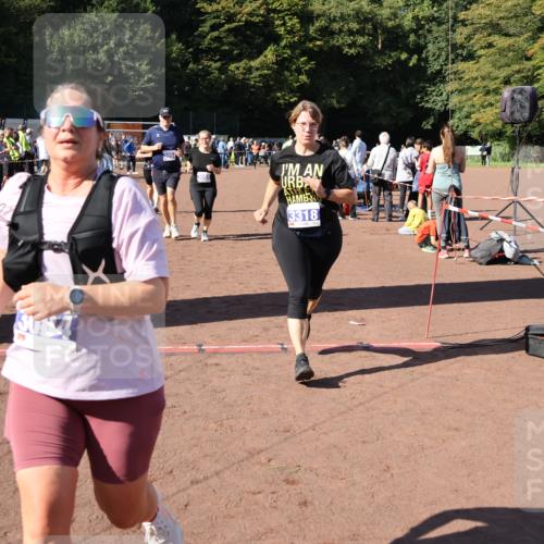 27.09.2026 - 35. Volkslauf durch das schöne Alstertal Strokosch-Dieckow http://msf.ph/oto/10583894 27.09.2026 11:42:23 Ziel 3054, 3055, 3083, 3084, 3318, 3419 meine-sportfotos.de