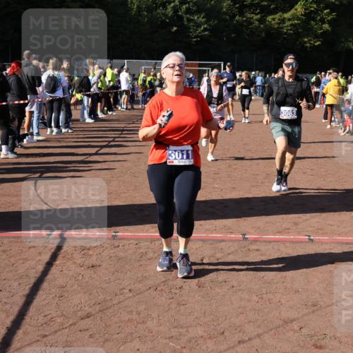 27.09.2026 - 35. Volkslauf durch das schöne Alstertal Strokosch-Dieckow http://msf.ph/oto/10583924 27.09.2026 11:42:19 Ziel 3011, 3054, 3055, 3083, 3084, 3170, 3318, 3352, 3419 meine-sportfotos.de