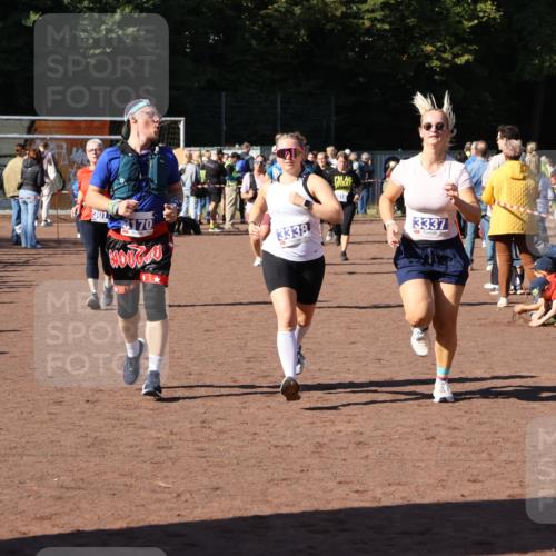 27.09.2026 - 35. Volkslauf durch das schöne Alstertal Strokosch-Dieckow http://msf.ph/oto/10583951 27.09.2026 11:42:12 Ziel 3011, 3083, 3143, 3170, 3337, 3338, 3352 meine-sportfotos.de