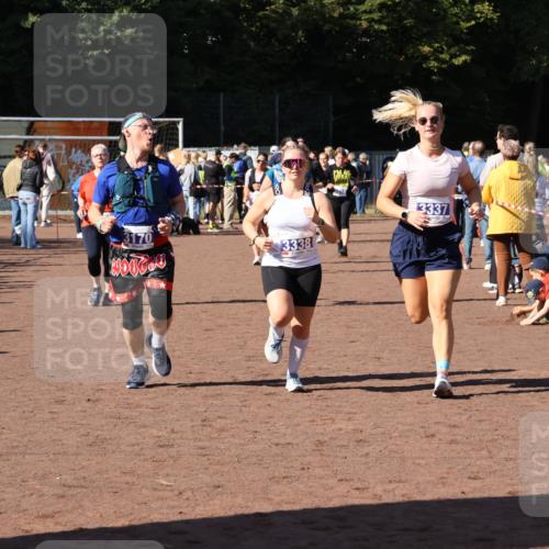 27.09.2026 - 35. Volkslauf durch das schöne Alstertal Strokosch-Dieckow http://msf.ph/oto/10583953 27.09.2026 11:42:12 Ziel 3011, 3083, 3143, 3170, 3337, 3338, 3352 meine-sportfotos.de