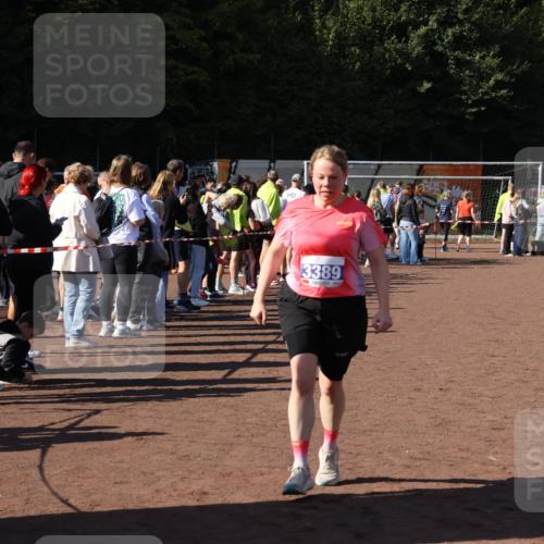 27.09.2026 - 35. Volkslauf durch das schöne Alstertal Strokosch-Dieckow http://msf.ph/oto/10583983 27.09.2026 11:41:21 Ziel 3389 meine-sportfotos.de
