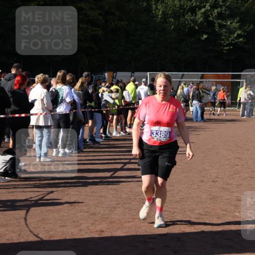 27.09.2026 - 35. Volkslauf durch das schöne Alstertal Strokosch-Dieckow http://msf.ph/oto/10583985 27.09.2026 11:41:21 Ziel 3389 meine-sportfotos.de
