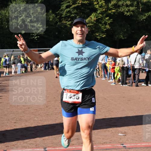 27.09.2026 - 35. Volkslauf durch das schöne Alstertal Strokosch-Dieckow http://msf.ph/oto/10584077 27.09.2026 11:37:38 Ziel 1436, 3053 meine-sportfotos.de