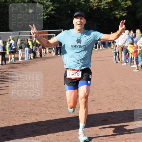 27.09.2026 - 35. Volkslauf durch das schöne Alstertal Strokosch-Dieckow http://msf.ph/oto/10584091 27.09.2026 11:37:38 Ziel 1436, 3053 meine-sportfotos.de