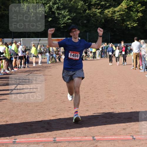 27.09.2026 - 35. Volkslauf durch das schöne Alstertal Strokosch-Dieckow http://msf.ph/oto/10584192 27.09.2026 11:39:48 Ziel 1459 meine-sportfotos.de