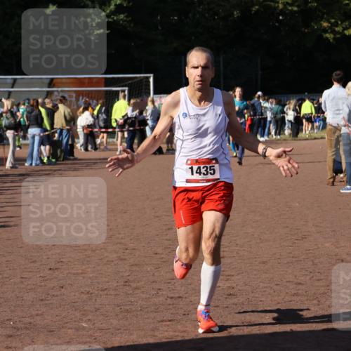 27.09.2026 - 35. Volkslauf durch das schöne Alstertal Strokosch-Dieckow http://msf.ph/oto/10584299 27.09.2026 11:39:04 Ziel 1435, 1529 meine-sportfotos.de
