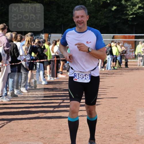 27.09.2026 - 35. Volkslauf durch das schöne Alstertal Strokosch-Dieckow http://msf.ph/oto/10584352 27.09.2026 11:36:31 Ziel 3015, 3016, 3310, 3421, 3956 meine-sportfotos.de