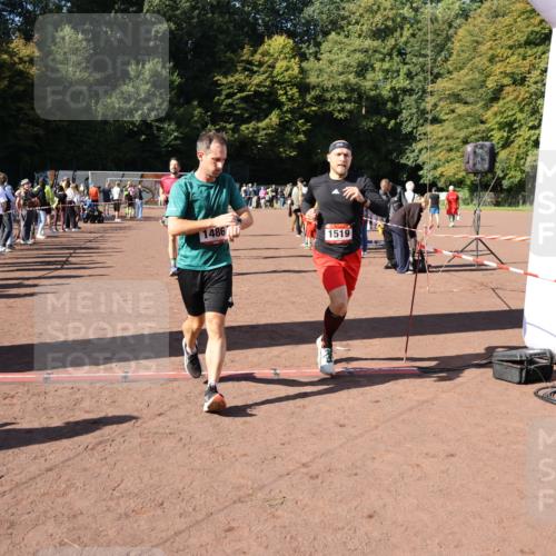 27.09.2026 - 35. Volkslauf durch das schöne Alstertal Strokosch-Dieckow http://msf.ph/oto/10584550 27.09.2026 11:51:32 Ziel 1486, 1499, 1500, 1507, 1519 meine-sportfotos.de